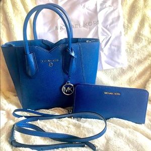 Michael Kors Sapphire blue handbag and wallet set